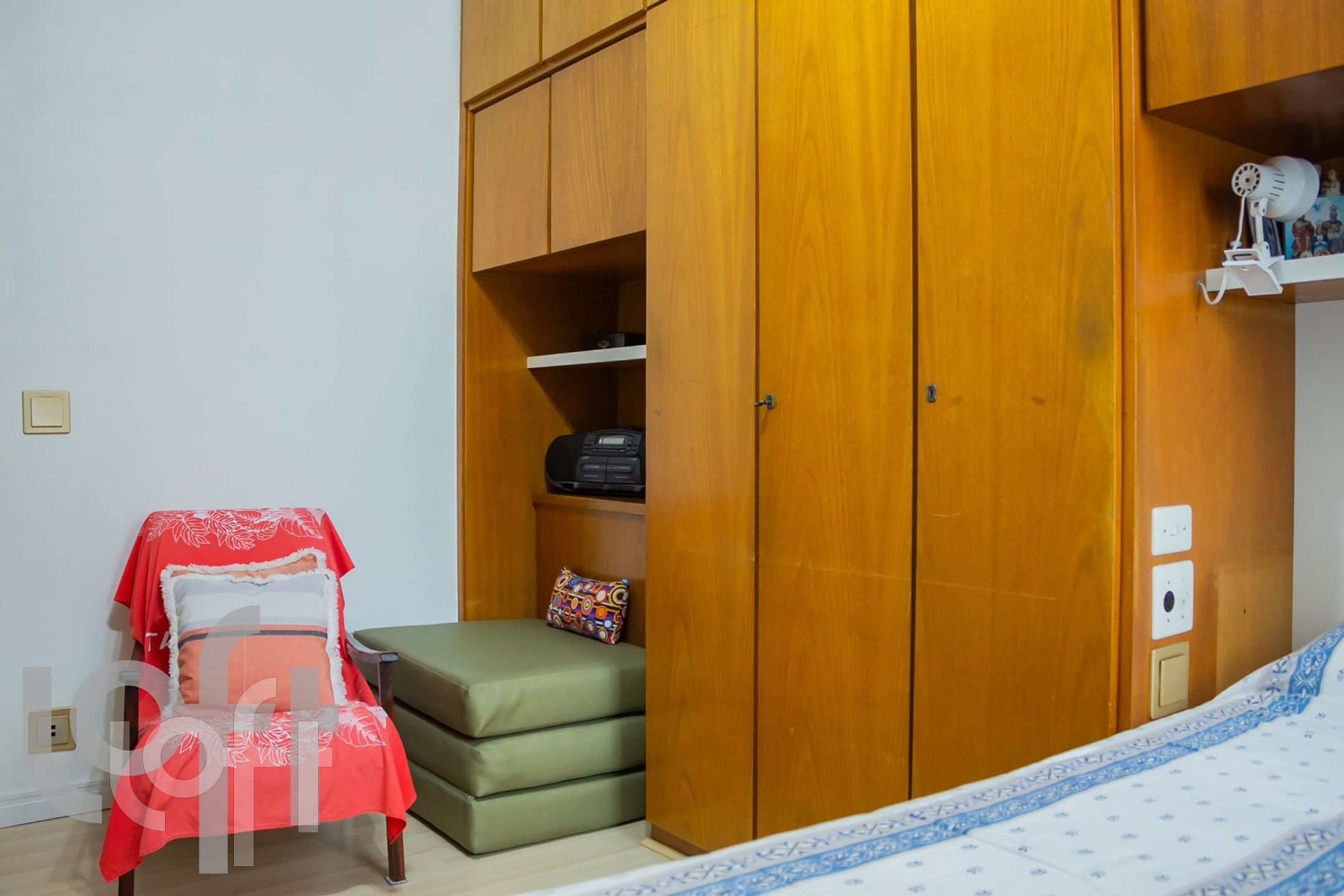 Apartamento à venda com 4 quartos, 220m² - Foto 6