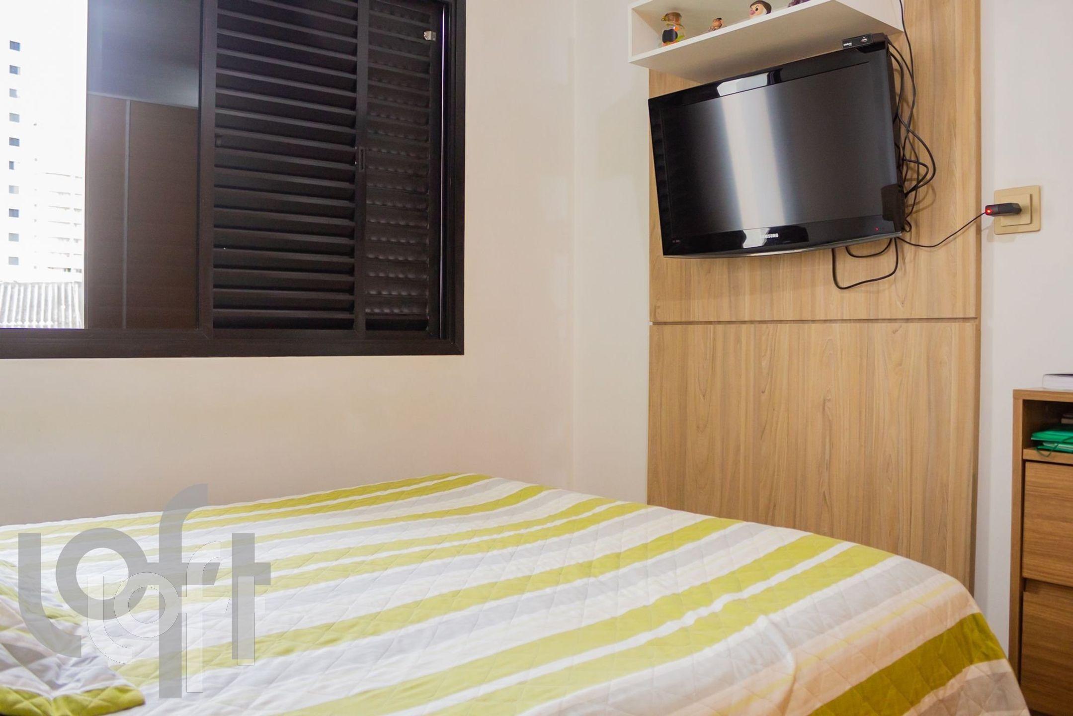 Apartamento à venda com 4 quartos, 220m² - Foto 5