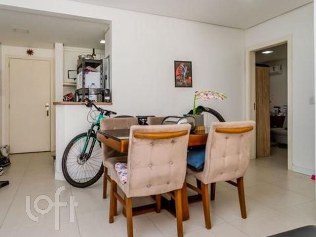 Apartamento com 87m², 2 dormitórios, 1 suíte, 1 vaga, Santana em Porto Alegre
