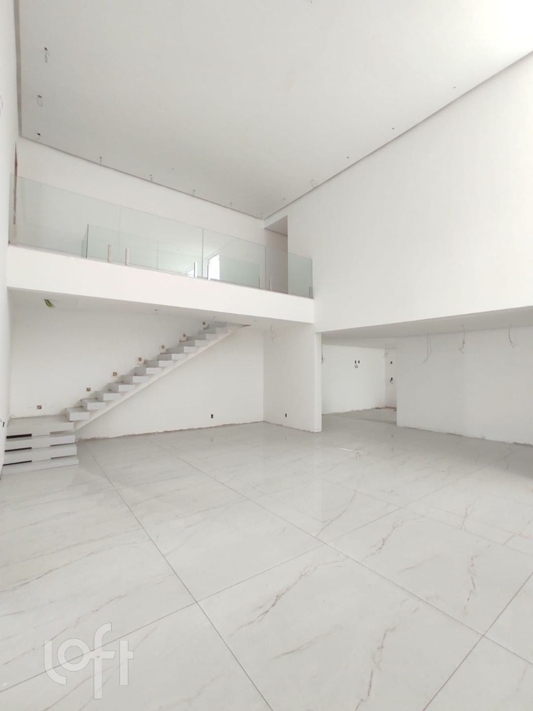 Casa à venda com 5 quartos, 440m² - Foto 3