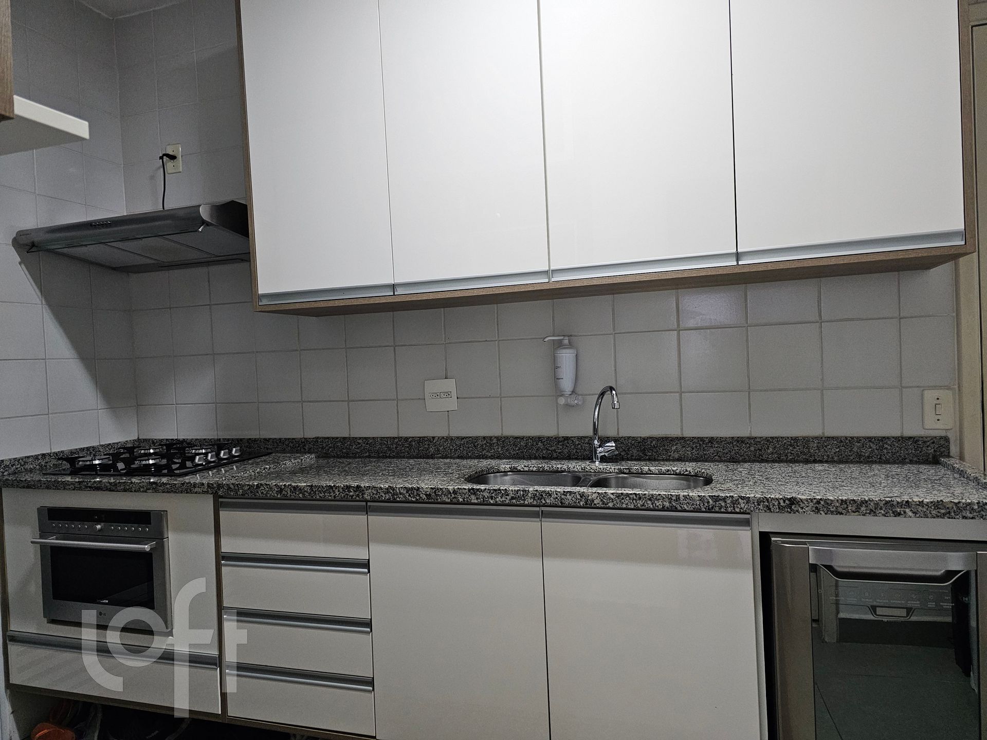 Apartamento à venda com 2 quartos, 90m² - Foto 10