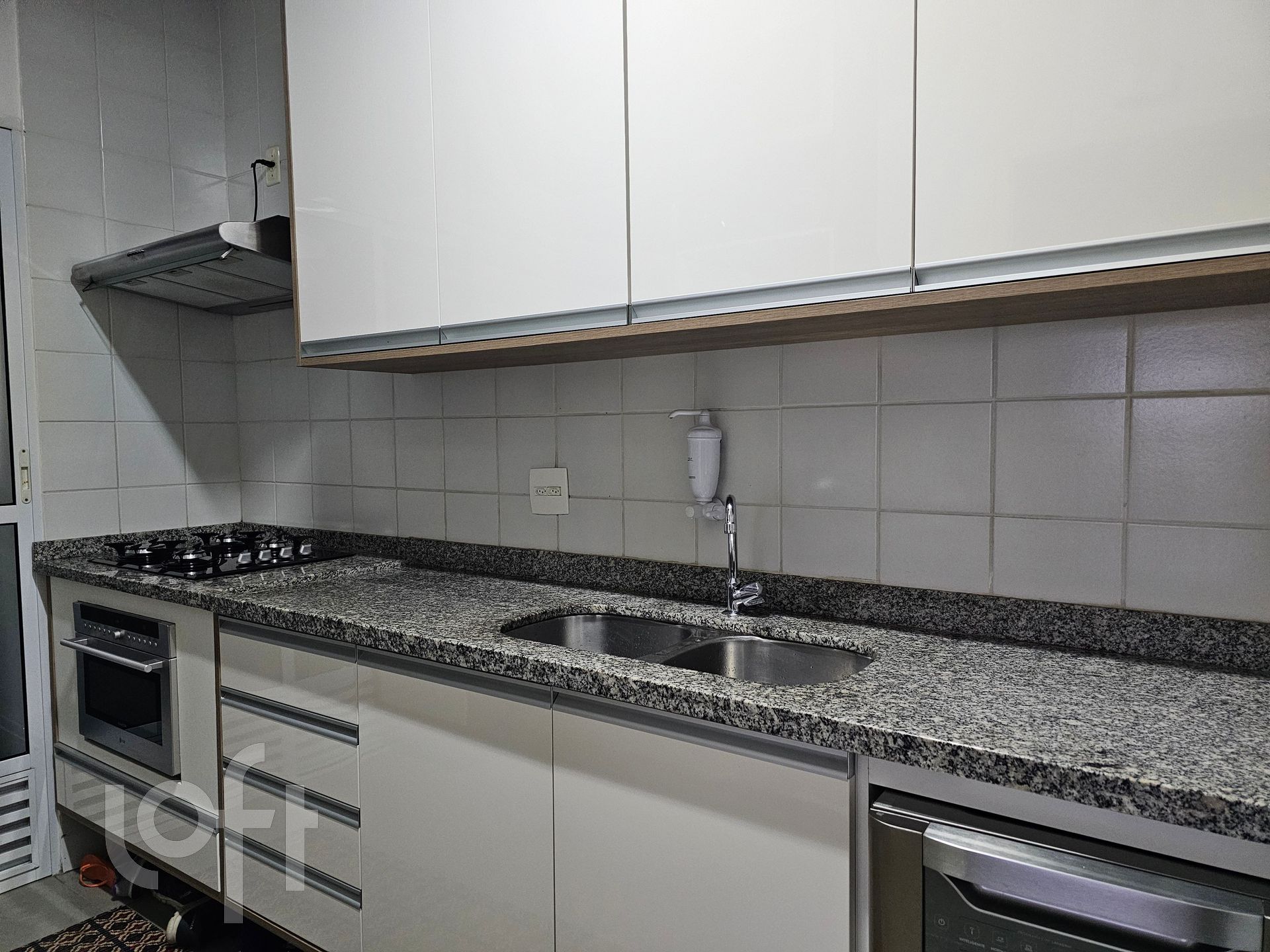 Apartamento à venda com 2 quartos, 90m² - Foto 9