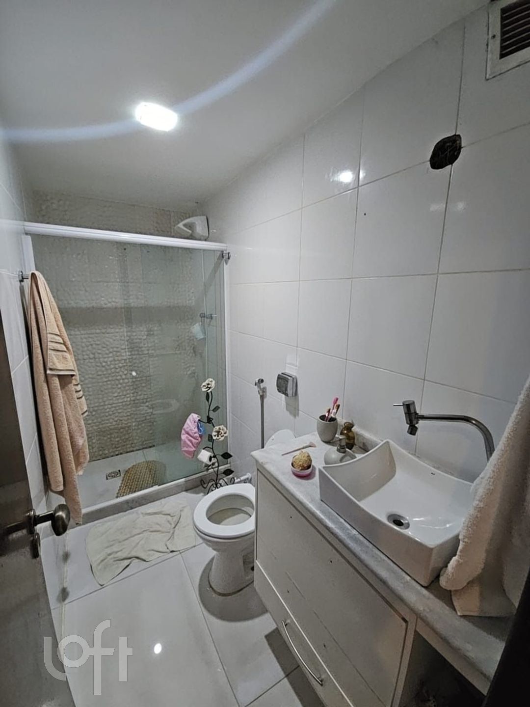 Apartamento à venda com 3 quartos, 192m² - Foto 8