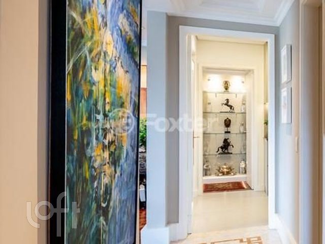 Apartamento com 173m², 3 dormitórios, 1 suíte, 2 vagas, Moinhos de Vento em Porto Alegre