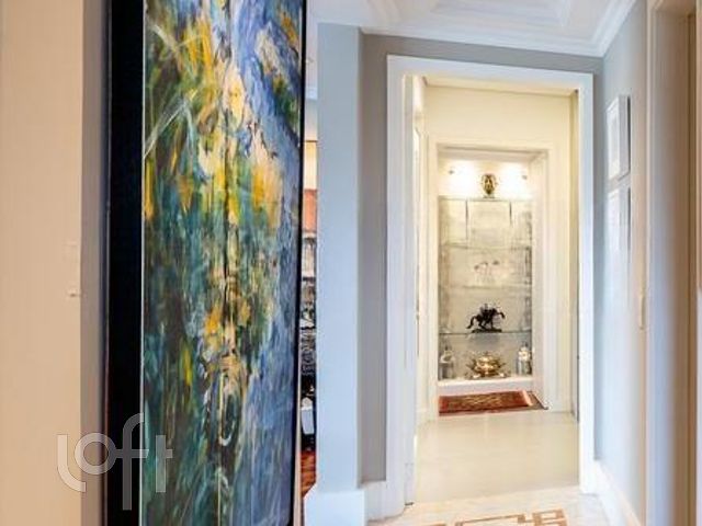 Apartamento com 173m², 3 dormitórios, 1 suíte, 2 vagas, Moinhos de Vento em Porto Alegre