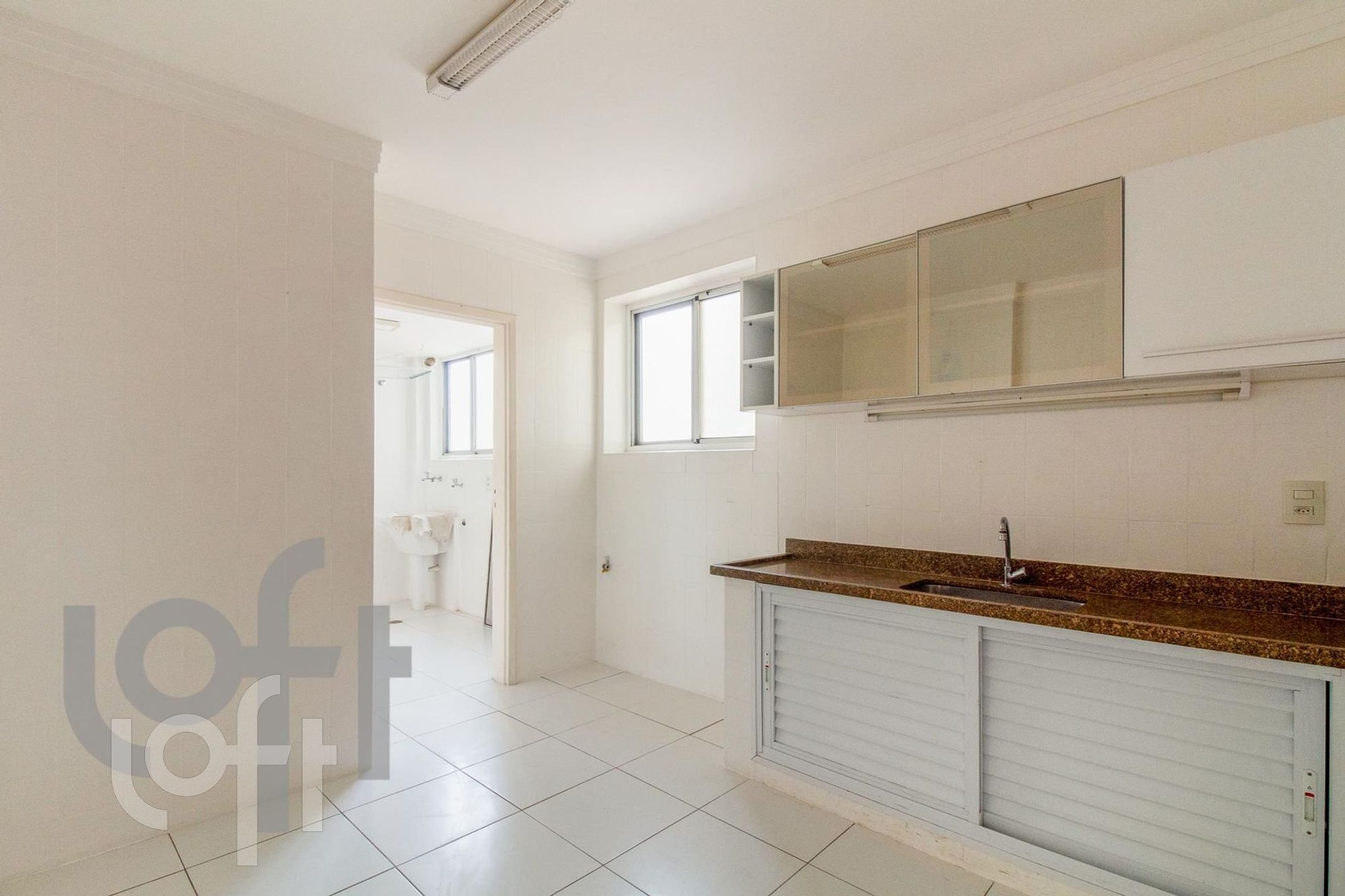 Apartamento à venda com 2 quartos, 93m² - Foto 32