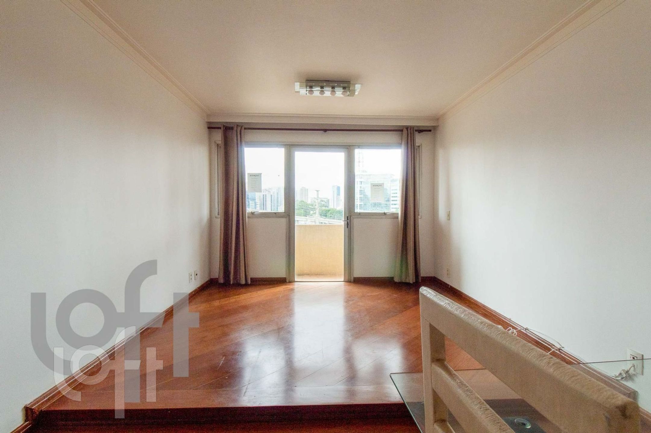 Apartamento à venda com 2 quartos, 93m² - Foto 1