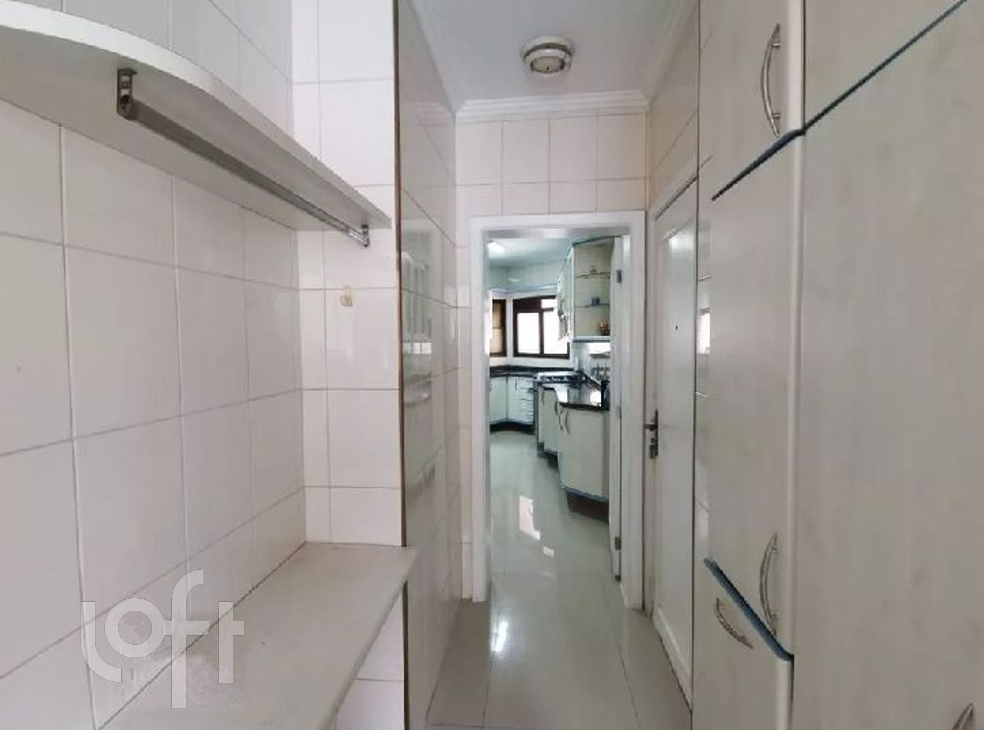 Apartamento à venda com 4 quartos, 244m² - Foto 9