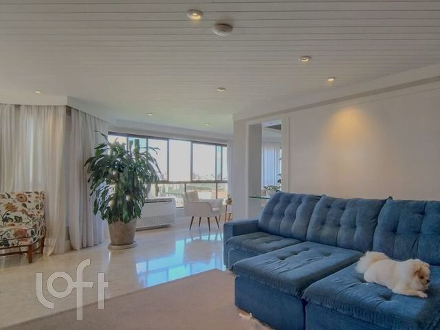 Apartamento com 597m², 4 dormitórios, 3 suítes, 5 vagas, Bela Vista em Porto Alegre