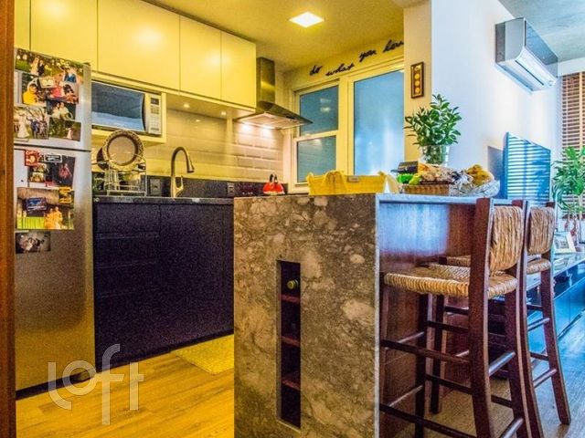 Apartamento com 75m², 2 dormitórios, 1 suíte, 1 vaga, Boa Vista em Porto Alegre