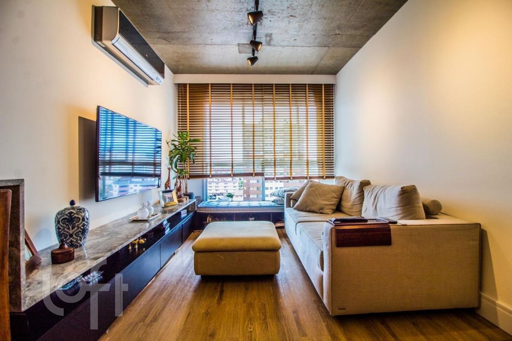 Apartamento com 75m², 2 dormitórios, 1 suíte, 1 vaga, Boa Vista em Porto Alegre