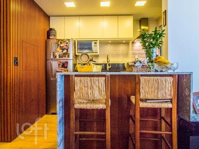 Apartamento com 75m², 2 dormitórios, 1 suíte, 1 vaga, Boa Vista em Porto Alegre