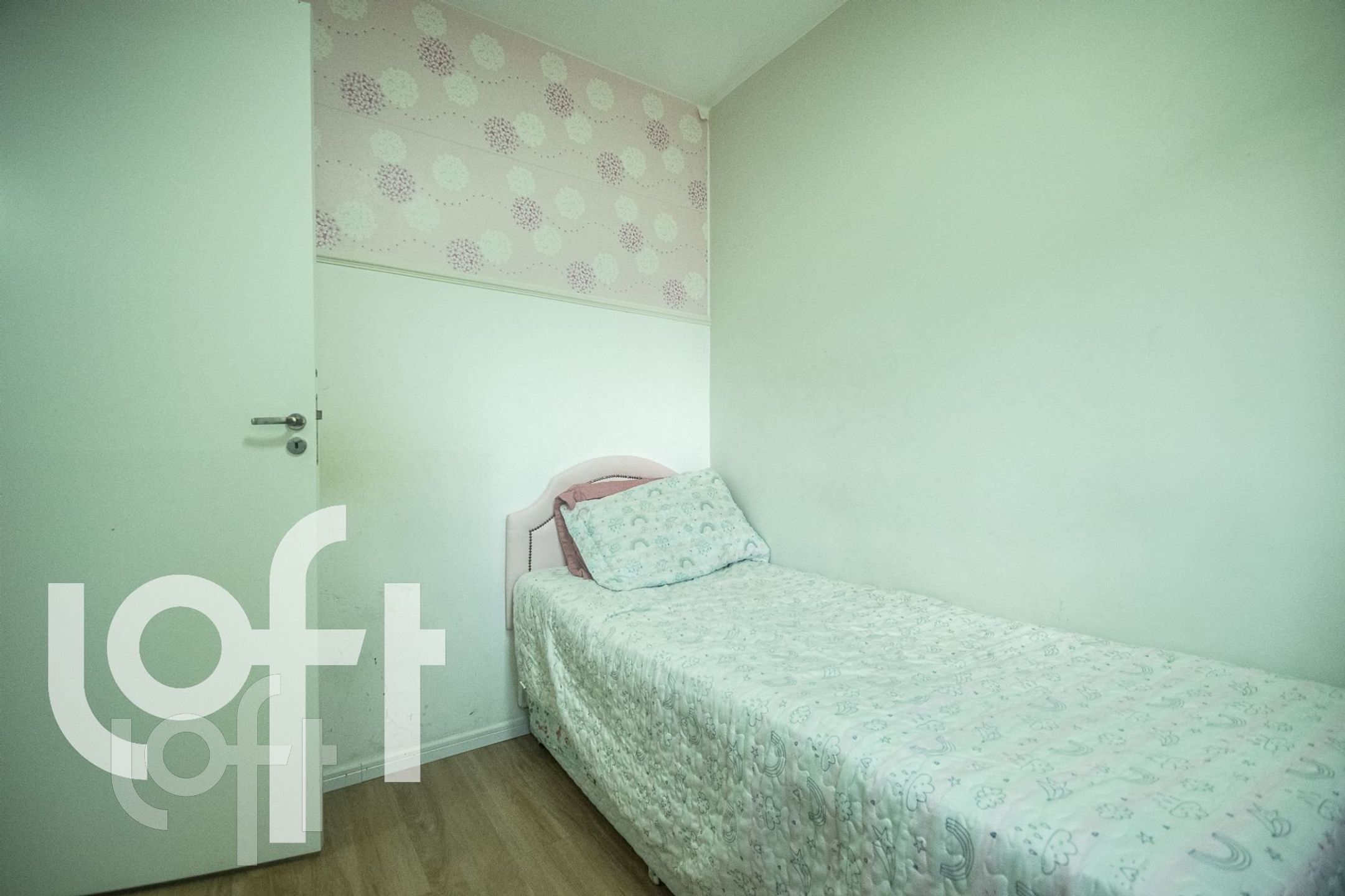 Apartamento à venda com 2 quartos, 34m² - Foto 4