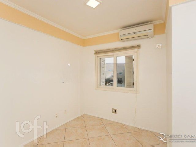 Apartamento com 91m², 2 dormitórios, 1 suíte, 1 vaga, Vila Ipiranga em Porto Alegre