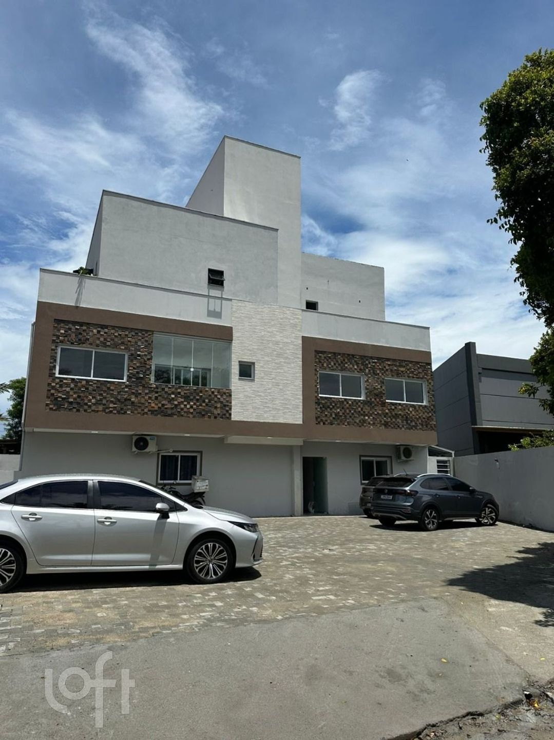 Apartamentos com 49m², 1 quarto, 1 garagem, no bairro Rio tavares do norte em Florianópolis