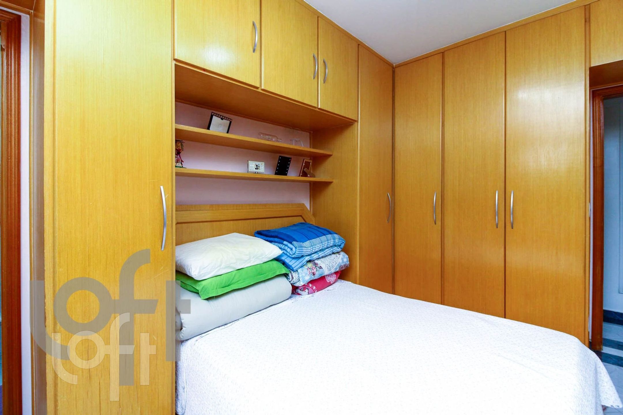 Apartamento à venda com 4 quartos, 190m² - Foto 14