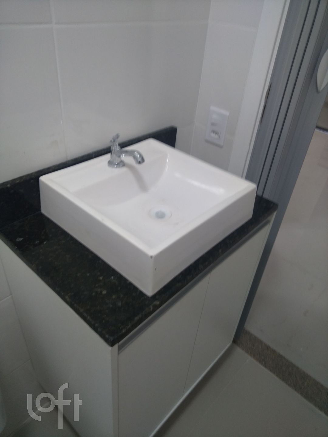 Apartamento à venda com 2 quartos, 40m² - Foto 14