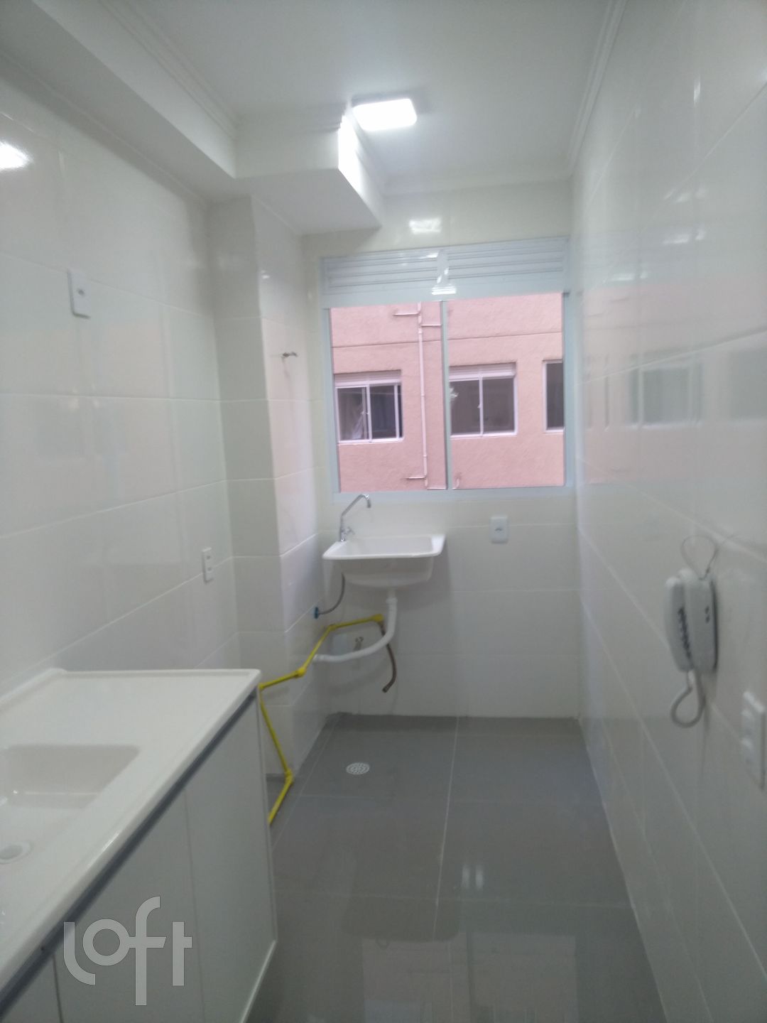 Apartamento à venda com 2 quartos, 40m² - Foto 5