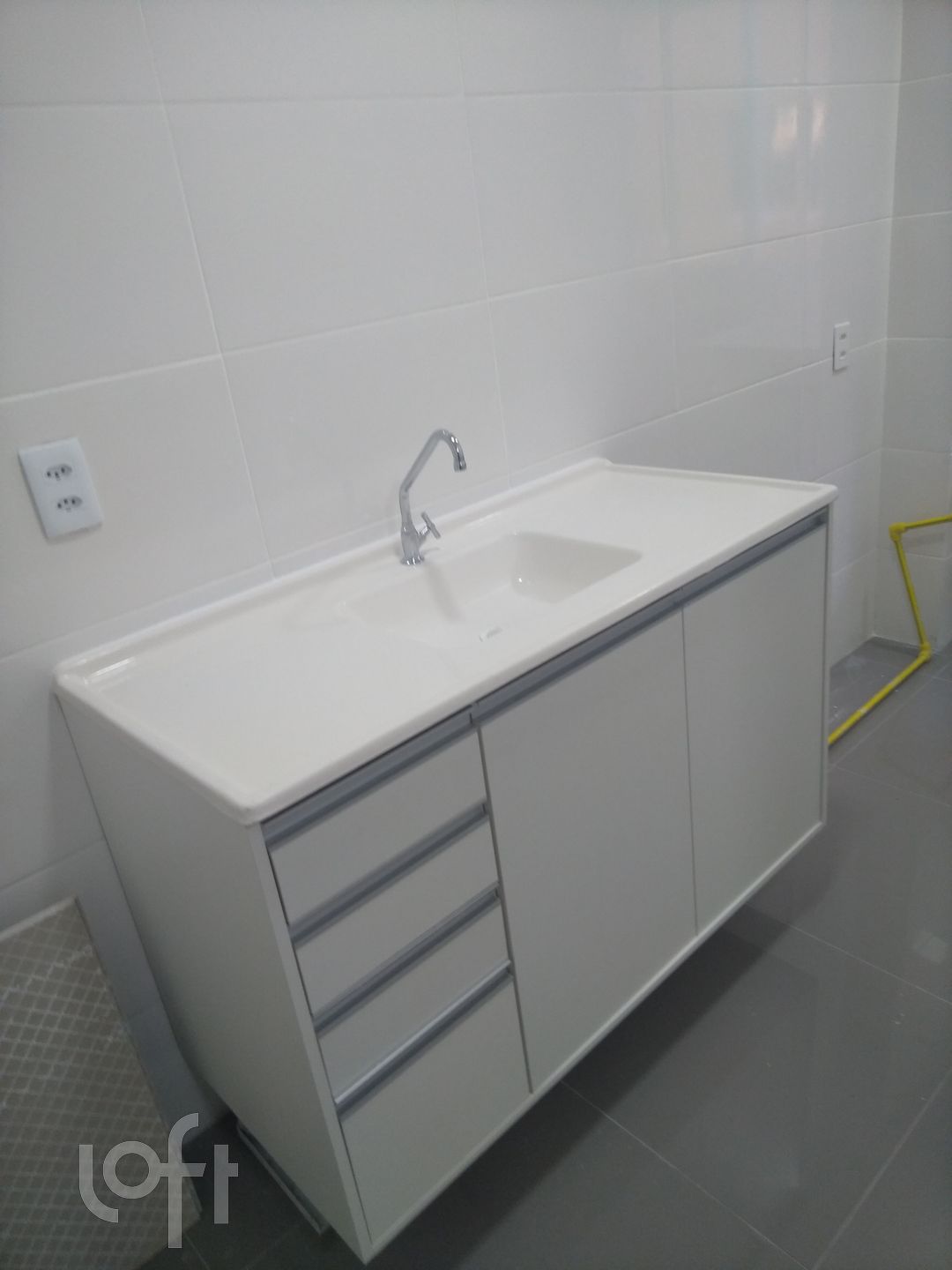 Apartamento à venda com 2 quartos, 40m² - Foto 7