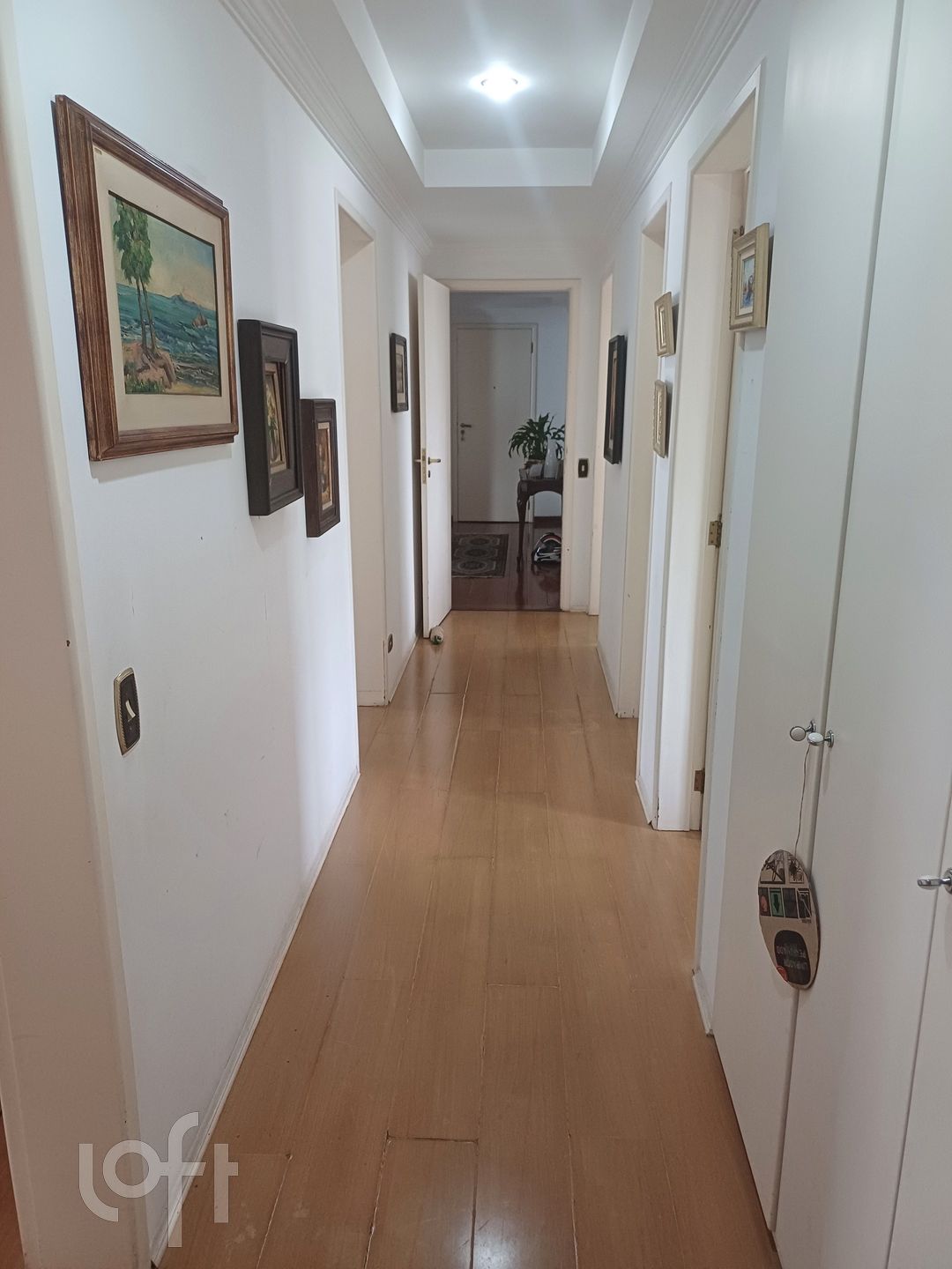 Apartamento à venda com 4 quartos, 185m² - Foto 11