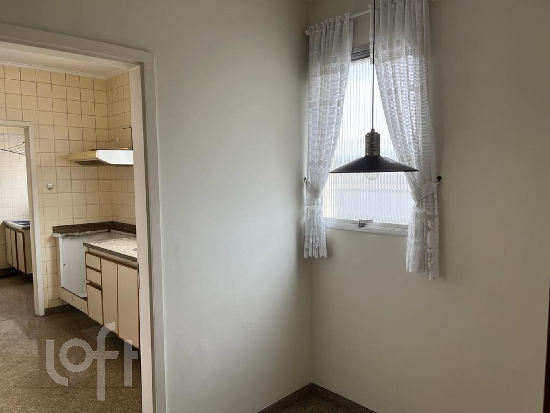 Apartamento à venda com 3 quartos, 198m² - Foto 20