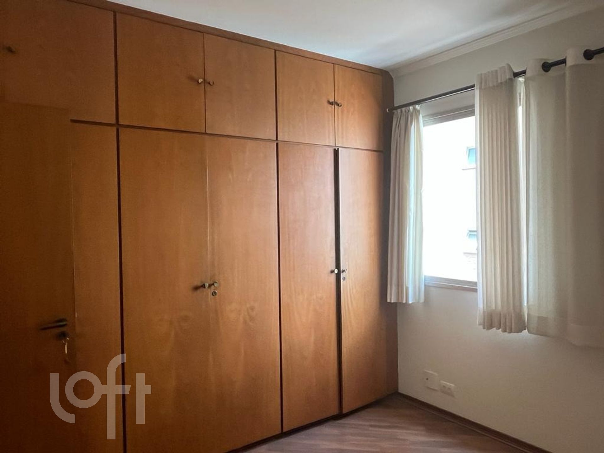 Apartamento à venda com 3 quartos, 198m² - Foto 14