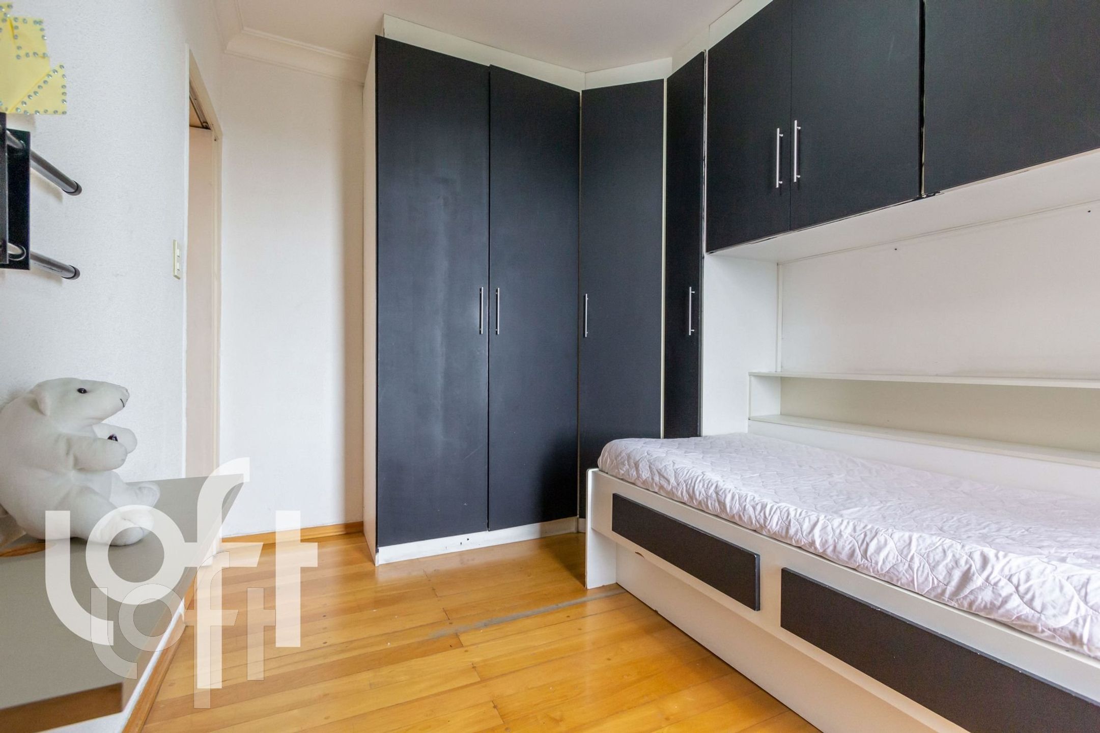 Apartamento à venda com 2 quartos, 76m² - Foto 10