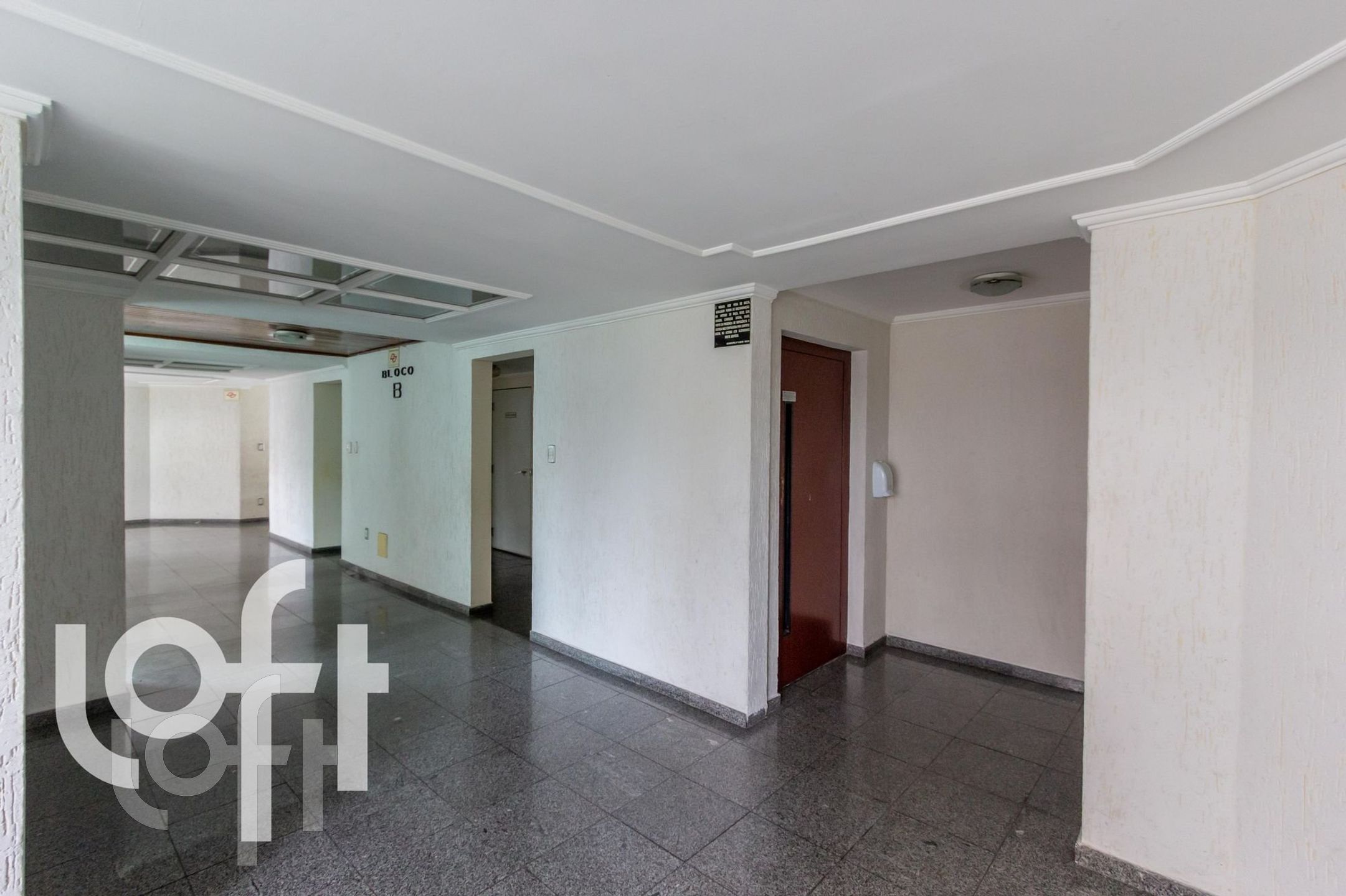 Apartamento à venda com 2 quartos, 76m² - Foto 34