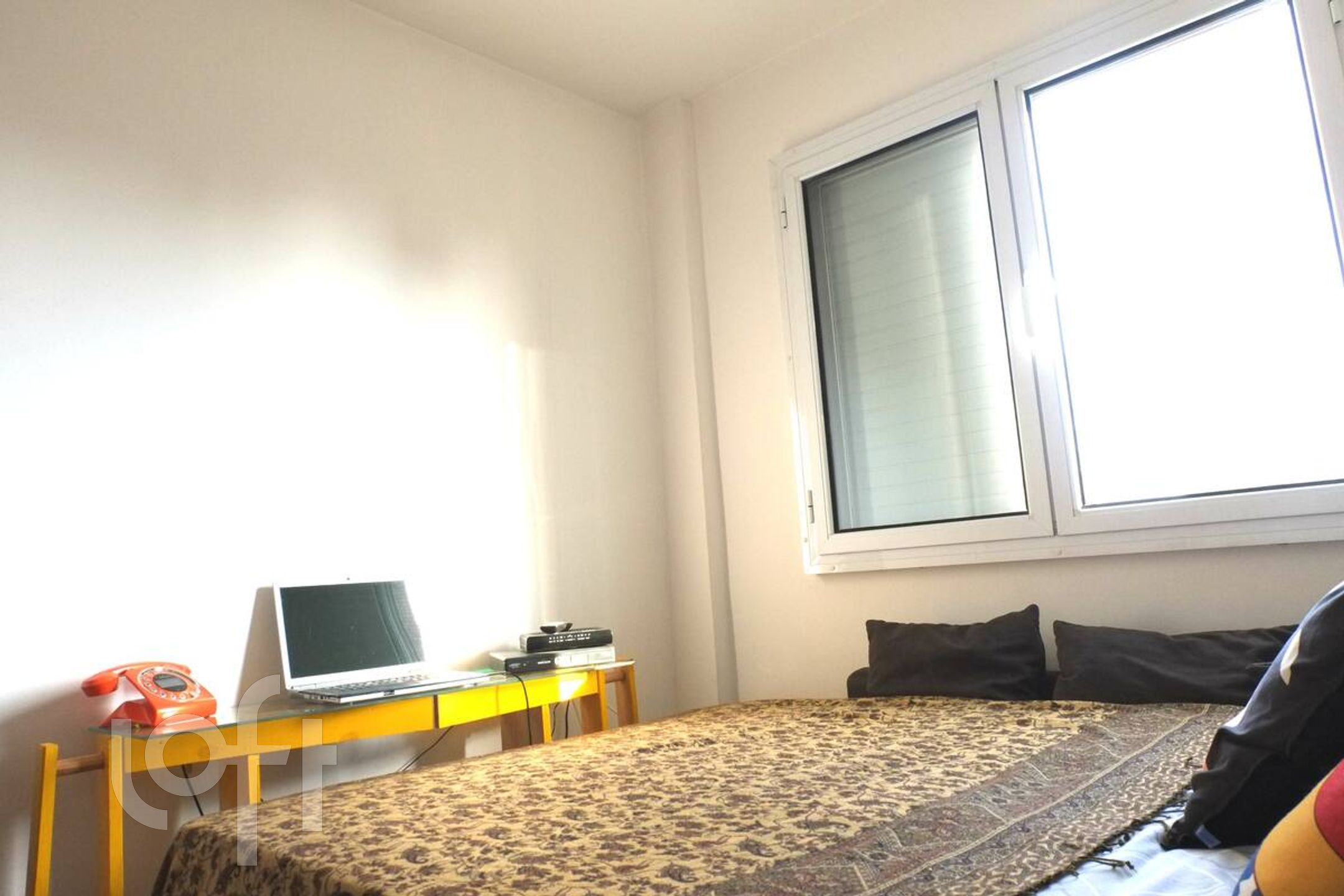 Apartamento à venda com 2 quartos, 60m² - Foto 15