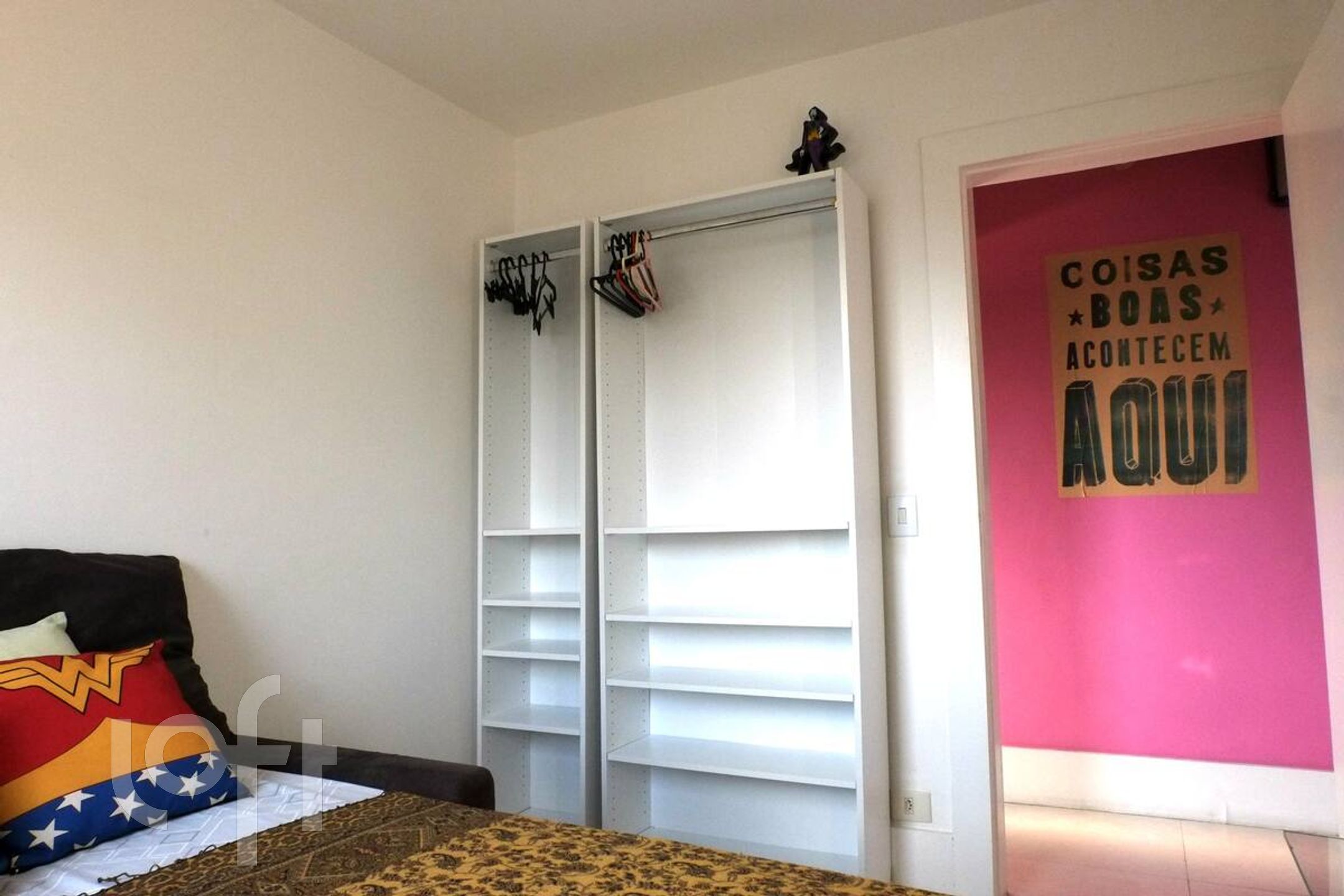 Apartamento à venda com 2 quartos, 60m² - Foto 14