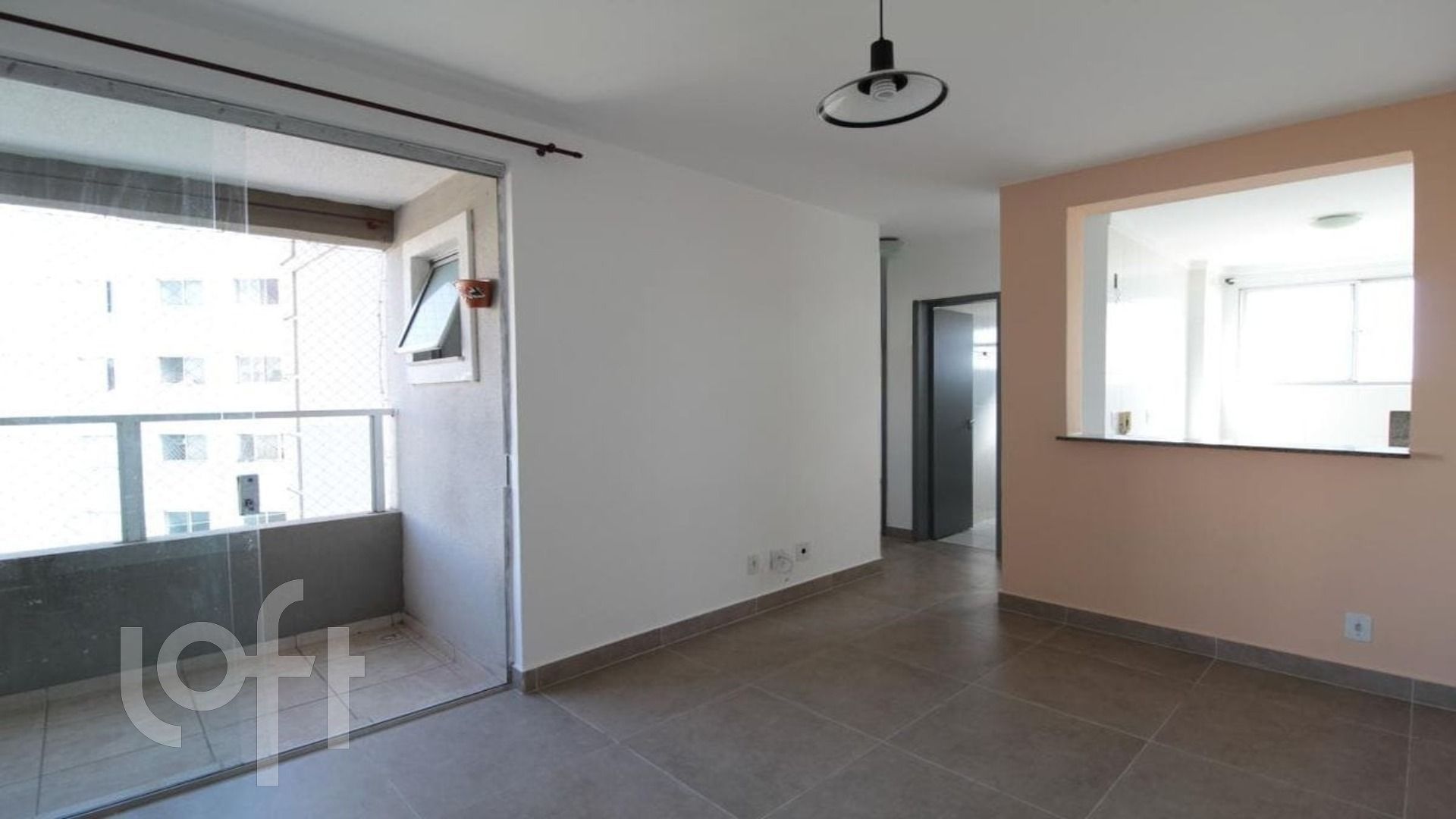 Apartamento à venda com 2 quartos, 80m² - Foto 1