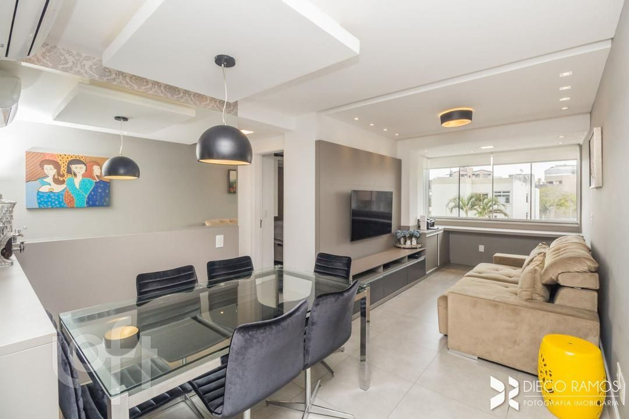 Apartamento à venda em Azenha com 64 m², 2 quartos, 1 suíte, 2 vagas