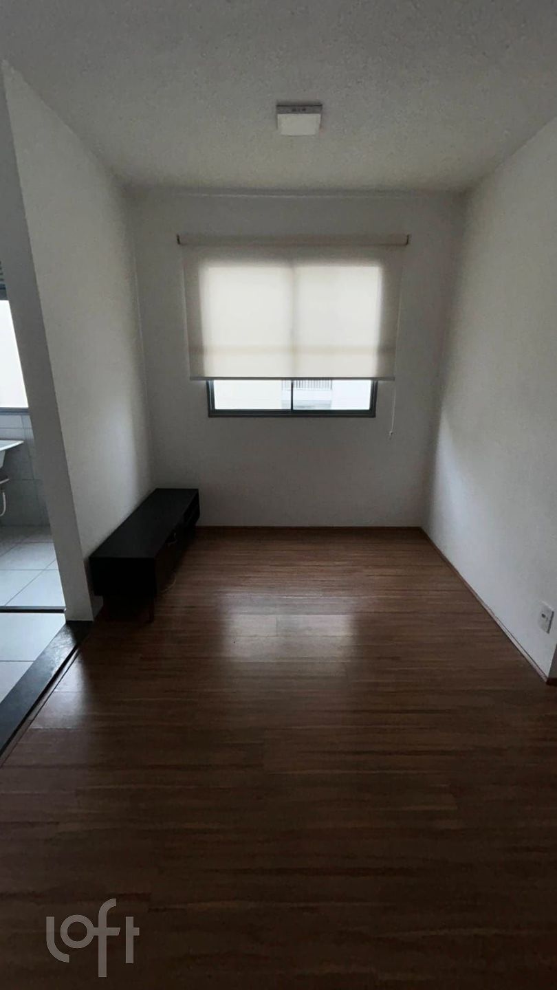 Apartamento à venda com 1 quarto, 30m² - Foto 2