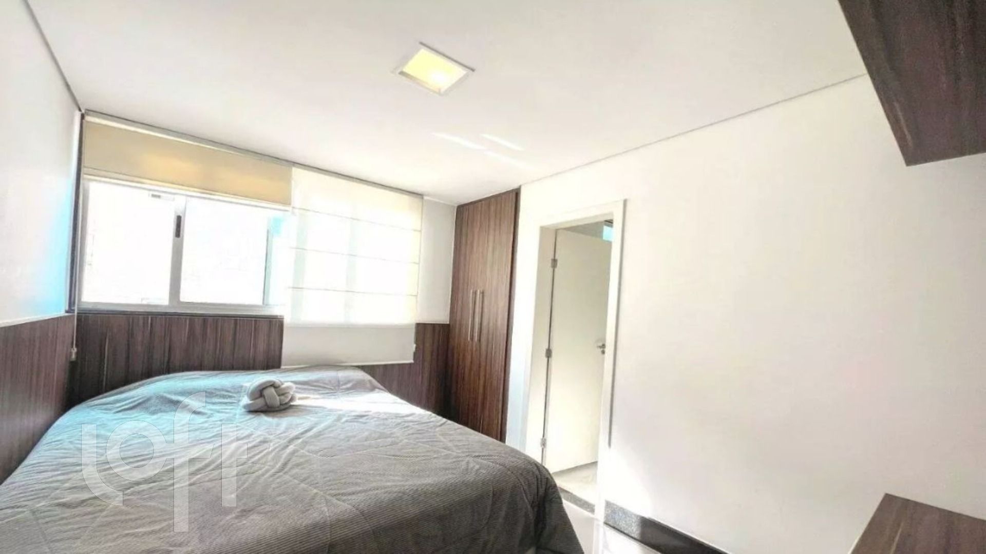 Apartamento à venda com 5 quartos, 250m² - Foto 14