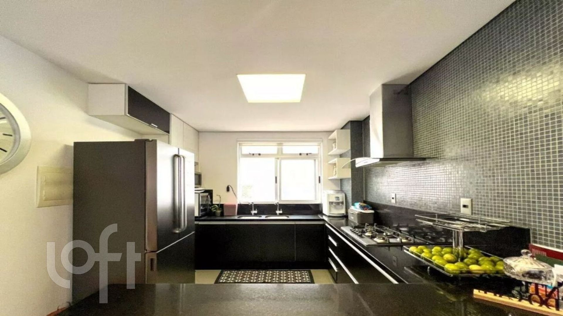 Apartamento à venda com 5 quartos, 250m² - Foto 8