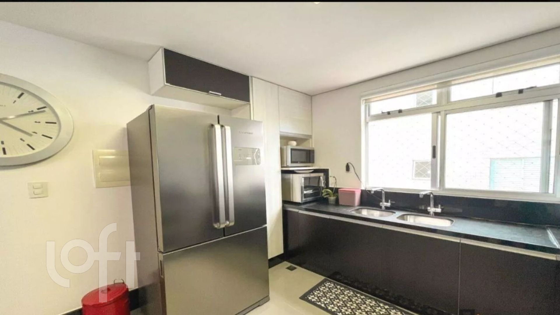 Apartamento à venda com 5 quartos, 250m² - Foto 7