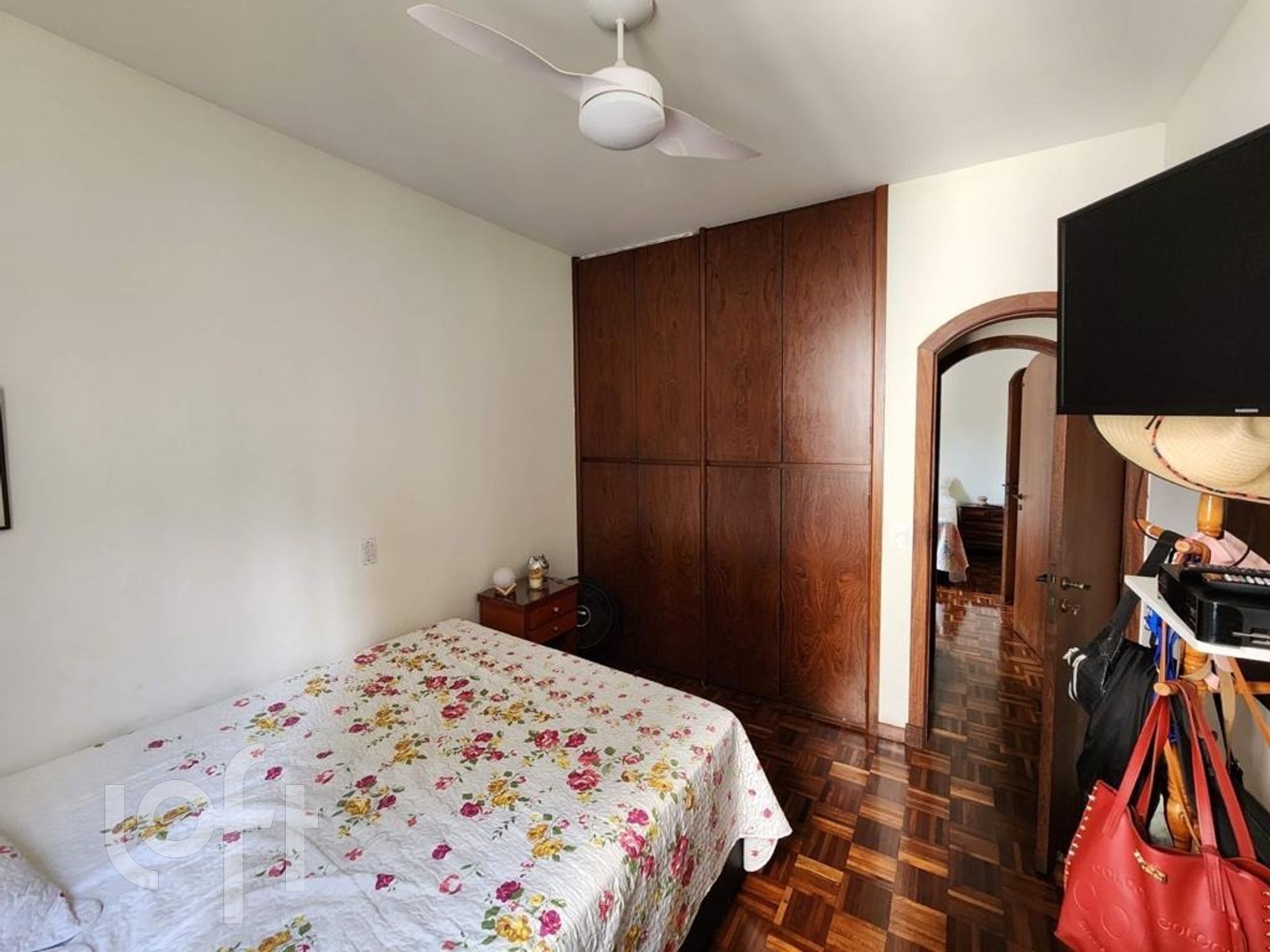 Apartamento à venda com 4 quartos, 180m² - Foto 6