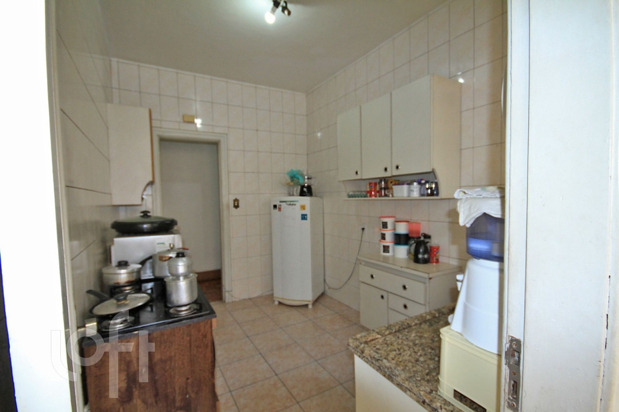 Apartamento à venda com 3 quartos, 102m² - Foto 4