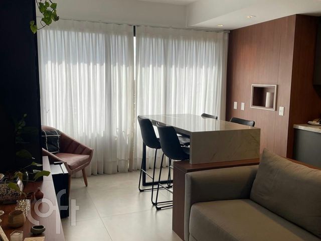 Apartamento com 70m², 2 dormitórios, 2 suítes, 2 vagas, Boa Vista em Porto Alegre