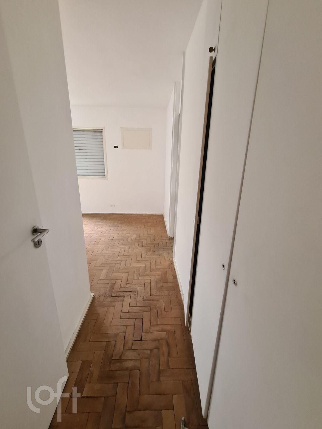 Apartamento à venda com 3 quartos, 199m² - Foto 6