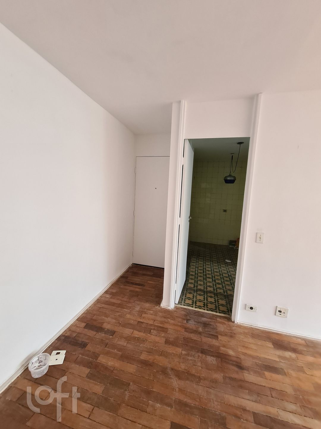 Apartamento à venda com 3 quartos, 199m² - Foto 4