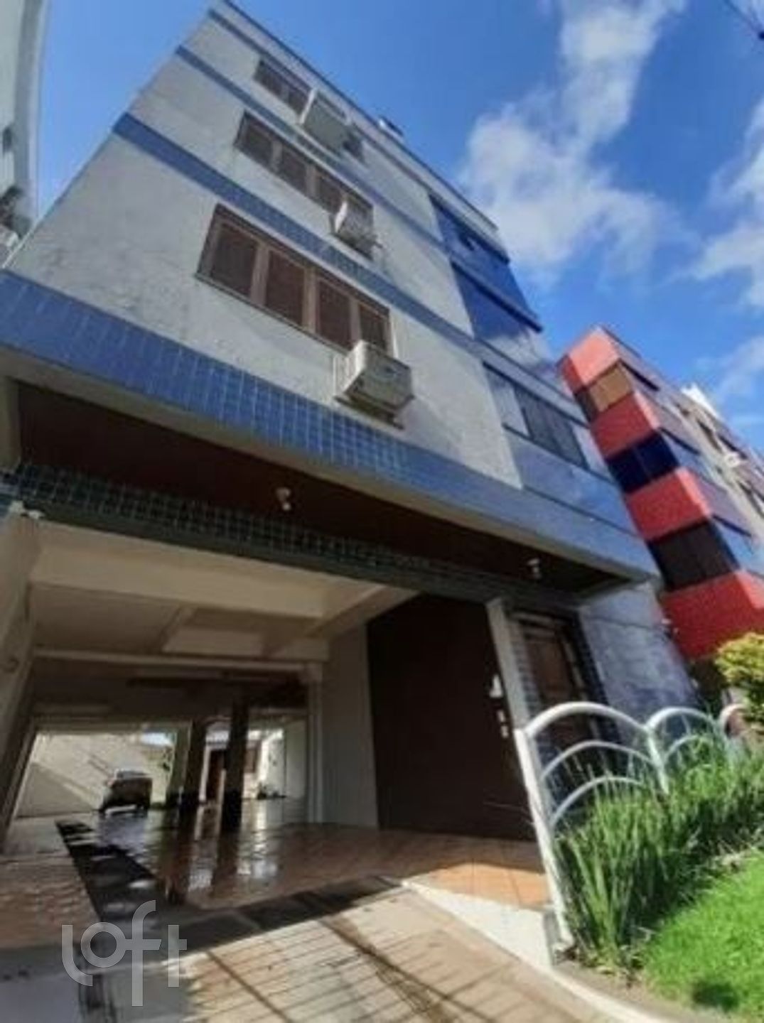 Apartamento com 76m², 2 dormitórios, 1 suíte, 1 vaga, Jardim Botânico em Porto Alegre