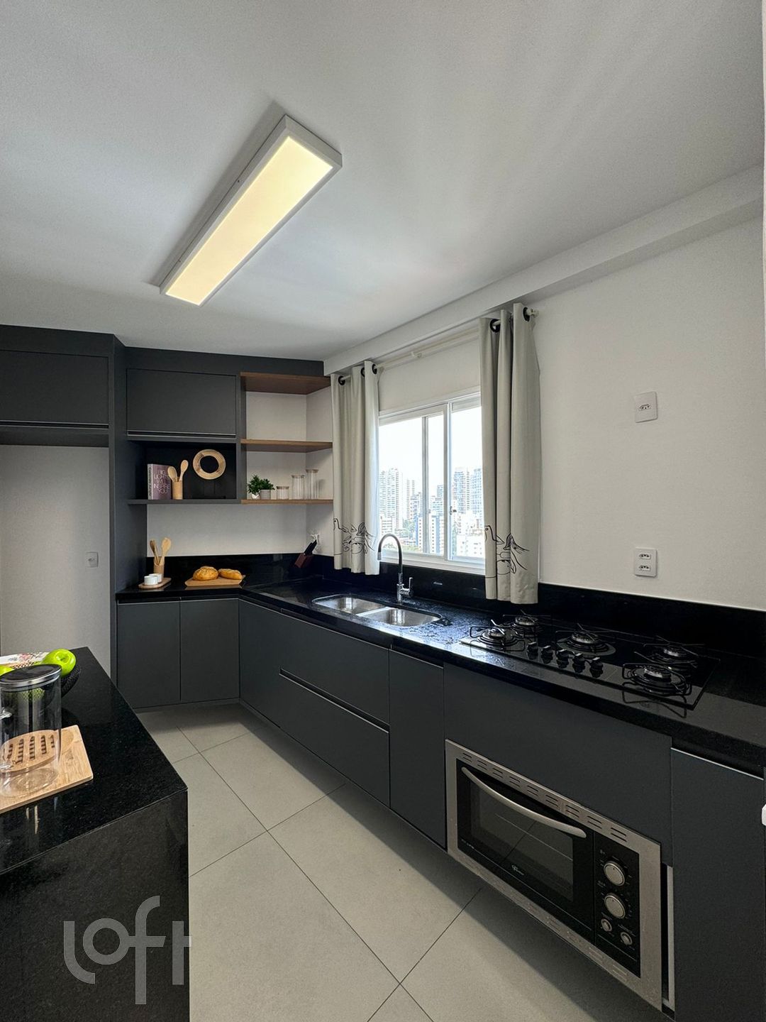 Apartamento à venda com 3 quartos, 227m² - Foto 10