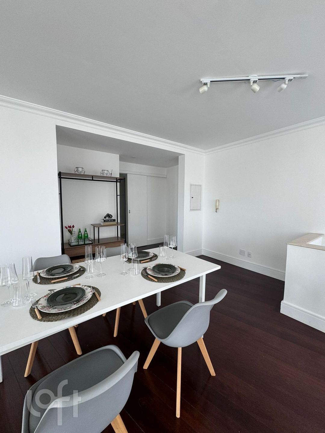 Apartamento à venda com 3 quartos, 227m² - Foto 8