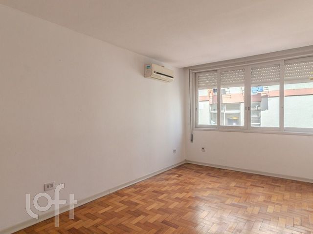 Apartamento com 60m², 2 dormitórios, 1 suíte, 1 vaga, Auxiliadora em Porto Alegre
