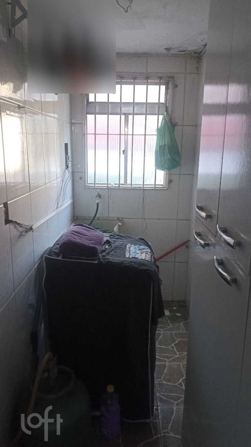 Apartamento à venda com 2 quartos, 43m² - Foto 10