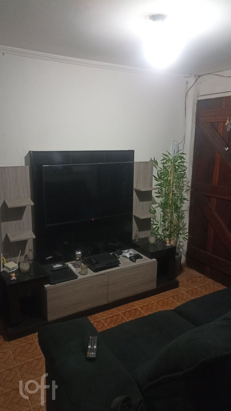 Apartamento à venda com 2 quartos, 43m² - Foto 1