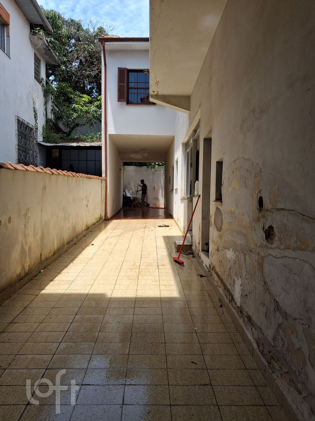 Casa à venda com 5 quartos, 306m² - Foto 18