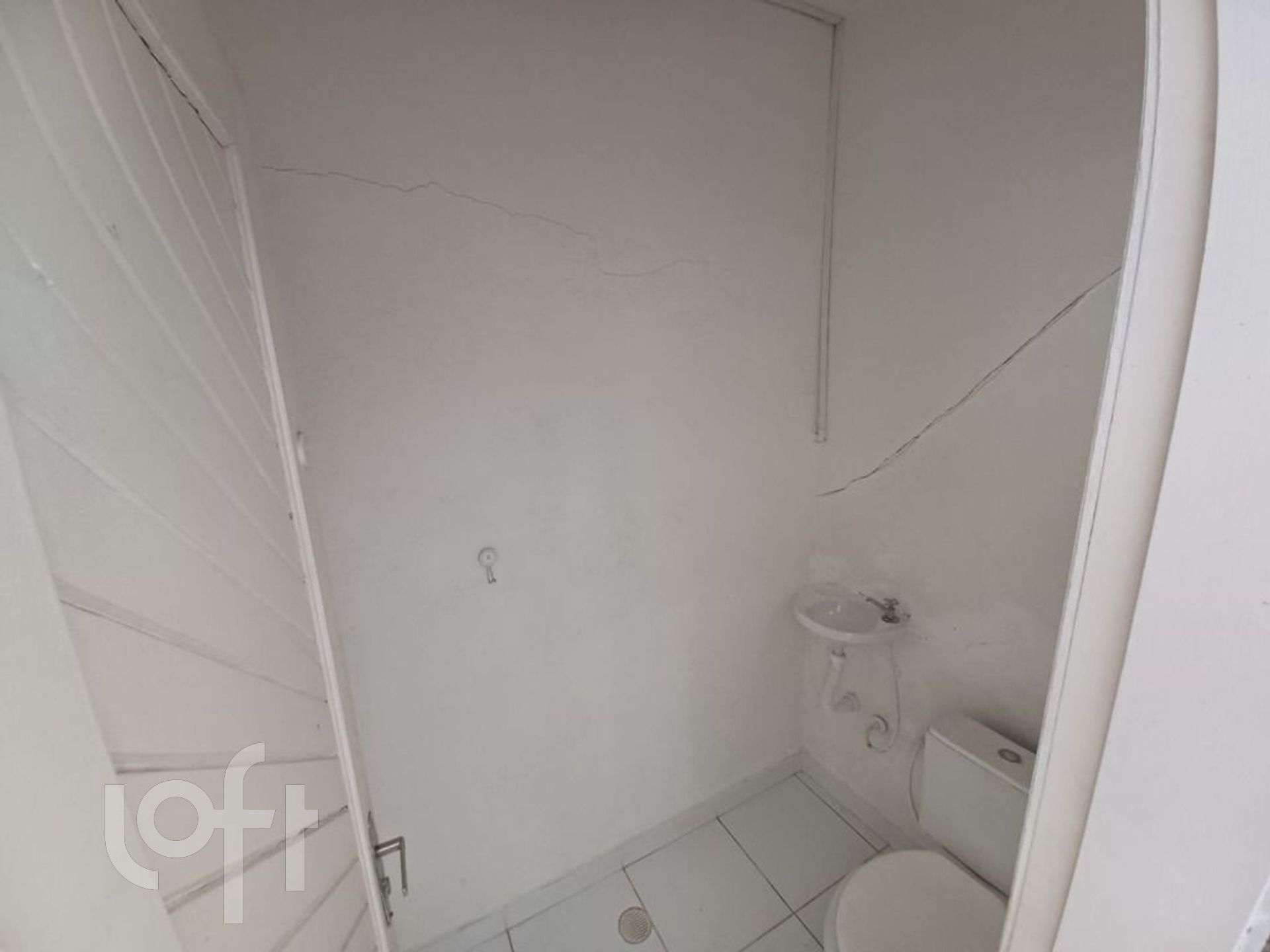 Casa à venda com 3 quartos, 220m² - Foto 14