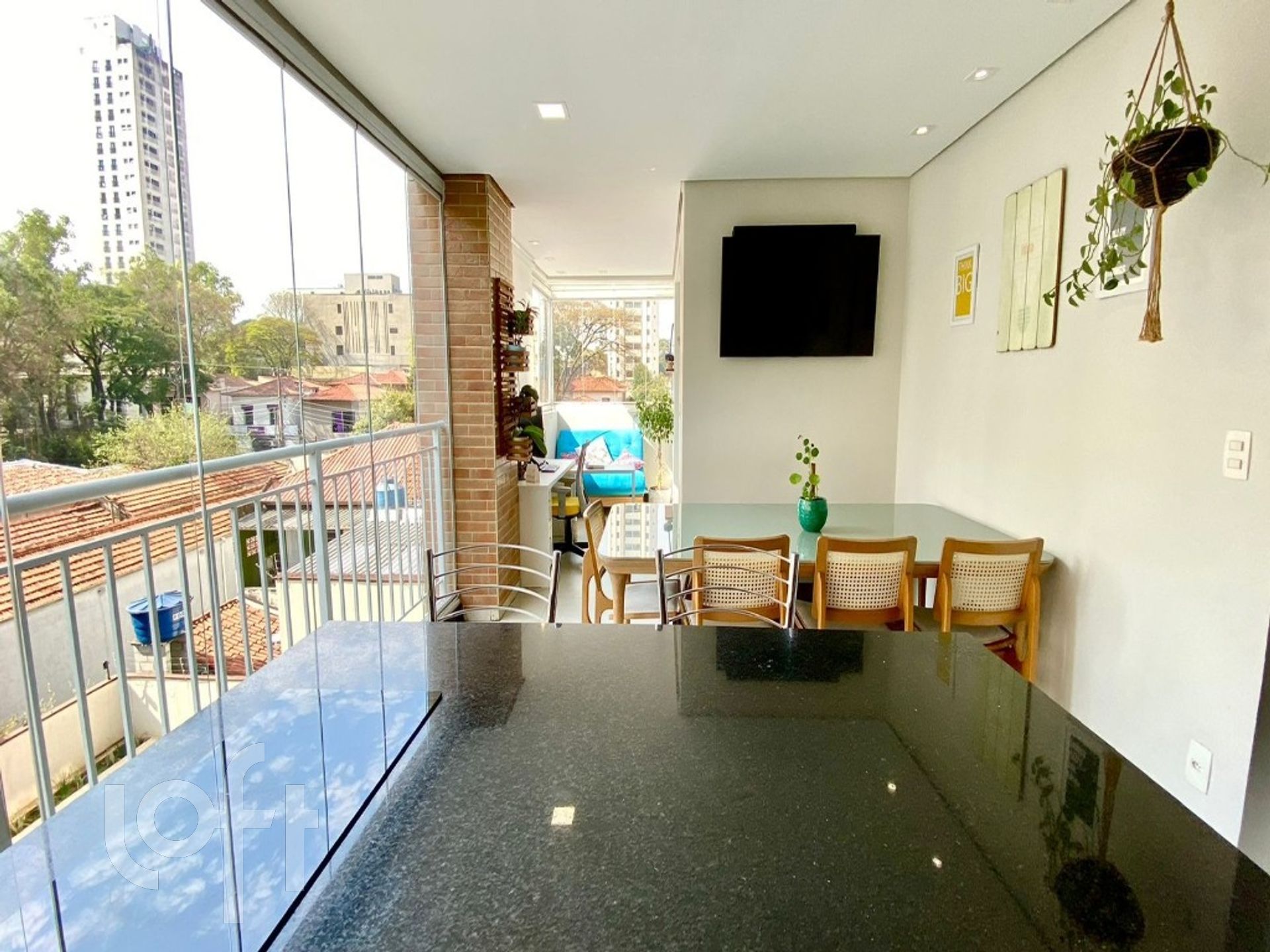 Apartamento à venda com 2 quartos, 118m² - Foto 2